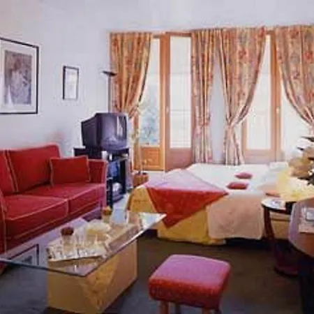 Quartier Latin Apartman *